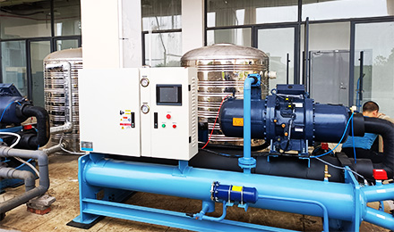 水冷螺桿冷水機(jī)80匹，金銀首飾加工冷卻使用